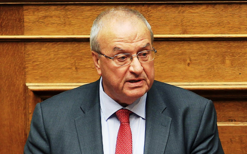 Πέθανε ο πρώην βουλευτής και υπουργός του ΠΑΣΟΚ Λεωνίδας Γρηγοράκος