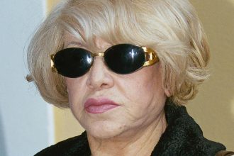 Στο νοσοκομείο σε κρίσιμη κατάσταση η Καίτη Γκρέυ