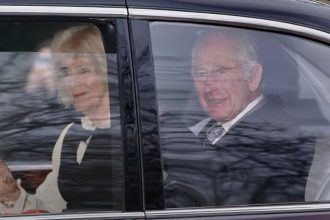 Βασιλιάς Κάρολος: Το επτασφράγιστο μυστικό για την υγεία του και το καλό σημάδι για την Κέιτ Μίντλετον