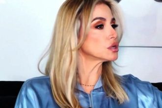 Ζωή Κρονάκη: “Με τον σύζυγό μου είπαμε από τον πρώτο μήνα ότι θα κάνουμε μαζί οικογένεια”