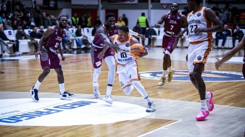 Δύσκολοι ευρωπαϊκοί αγώνες για Προμηθέα και ΑΕΚ