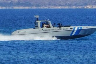 Θρίλερ με ταχύπλοο που έπλεε με μεγάλη ταχύτητα προς την ξηρά!