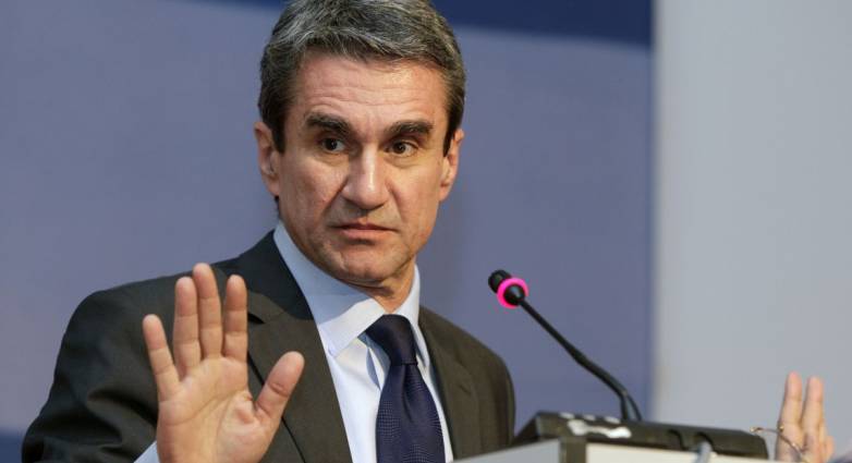 Λοβέρδος: Παρουσιάζει το νέο του κόμμα στις 4 Μαρτίου