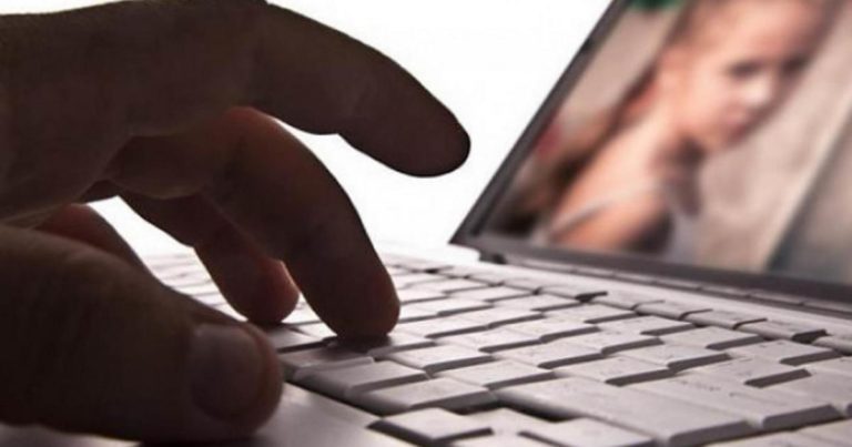 Θύμα εκδικητικής πορνογραφίας έπεσε ανήλικη από 22χρονο – Έστειλε φωτογραφίες στο θείο της και σε φίλους της