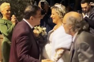 Παντρεύτηκαν Πύρρος Δήμας και Αφροδίτη Σκαφίδα