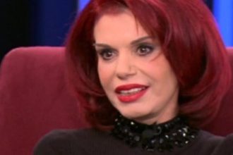 Γκιωνάκη: Έχουμε ξεφύγει σε λίγο οι άνδρες θα κάνουν επεμβάσεις να βάλουν μήτρα για να κάνουν παιδιά