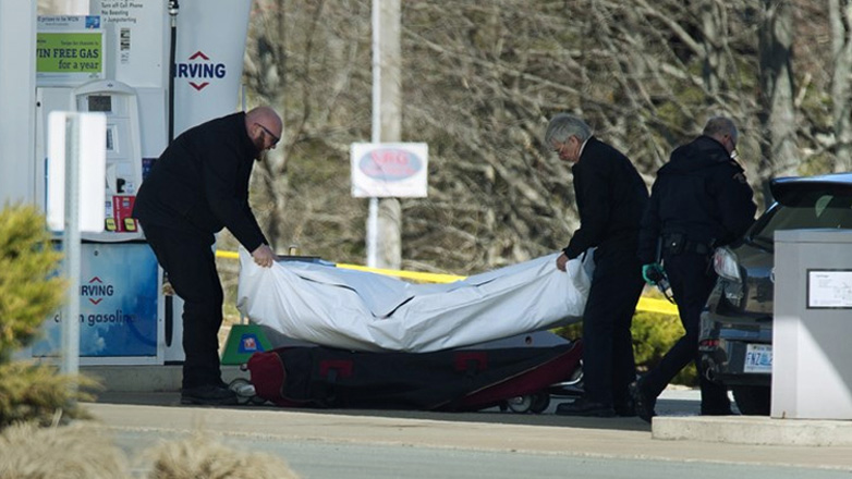 Φρίκη: Χειροπέδες σε 29χρονο μετά τον εντοπισμό πέντε πτωμάτων – Τρία παιδιά ανάμεσα στα θύματα