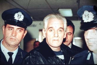 Βαγγέλης Ρωχάμης: Ποιος ήταν ο διαβόητος Έλληνας «Πεταλούδας» μετρ των αποδράσεων (ΒΙΝΤΕΟ)