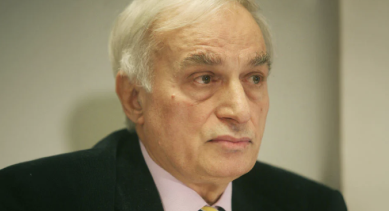 Σε κρίσιμη κατάσταση με εγκαύματα στο νοσοκομείο ο Μανώλης Μαυρομμάτης και η σύζυγός του