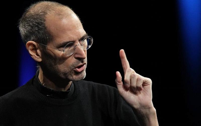 Στιβ Τζομπς: Αφεντικό προς μίμηση, ιδιοφυΐα προς «αποφυγή», ένας τρελός που άλλαξε τον κόσμο!