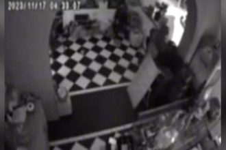 ΗΠΑ: Άνδρας διέρρηξε σπίτι και αποφάσισε να… μείνει