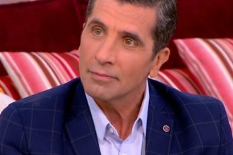 Θανάσης Βισκαδουράκης: “Είχα τις επιφυλάξεις μου αλλά τον συγχώρησα μετά από τόσα χρόνια”