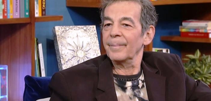 Κώστας Χαριτοδιπλωμένος: “Μια δεκαετία κράτησε η αποχή μου από το τραγούδι”