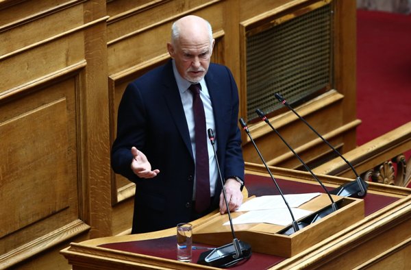 Παπανδρέου: Στη ΝΔ υπηρετείτε τους ισχυρούς - Προαποφασισμένο έγκλημα συστηματικής συγκάλυψης