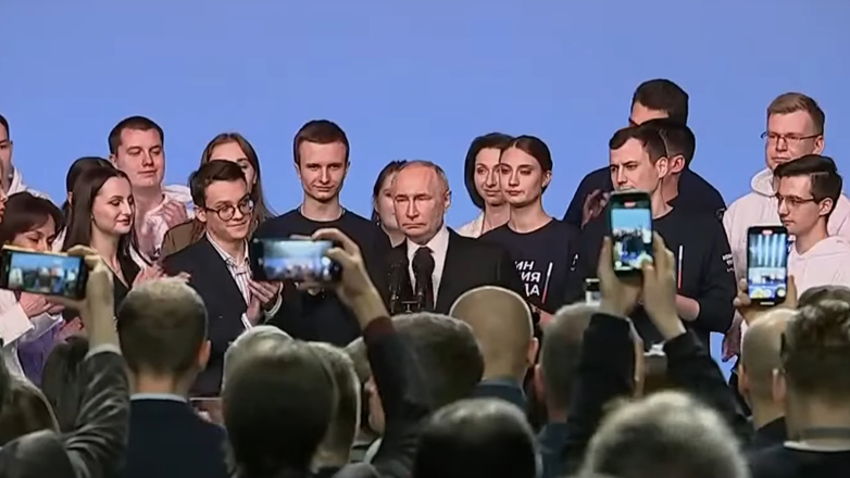 Πούτιν: «Κανείς δεν θα μας συντρίψει»