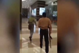 Μακελειό στη Μόσχα: «Δεν εμπλέκεται η Ουκρανία» λένε ΗΠΑ και Κίεβο – Νεκροί οι δύο δράστες - Σοκάρει το νέο ΒΙΝΤΕΟ από την τρομοκρατική επίθεση