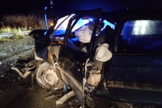 Σε κρίσιμη κατάσταση 22χρονος οδηγός μετά από σφοδρή πρόσκρουση