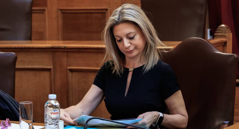 Αίτημα Καρυστιανού - Ασλανίδη στον πρόεδρο της Βουλής για άρση ασυλίας Καραμανλή και Σπίρτζη