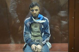 Μακελειό στη Μόσχα: Προφυλακίστηκαν οι 4 κατηγορούμενοι για τρομοκρατία