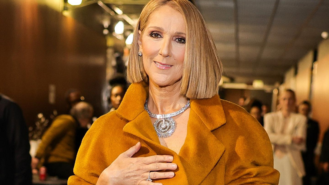 Η σπάνια εμφάνιση της Σελίν Ντιόν σε αγώνα χόκεϊ στο Λας Βέγκας