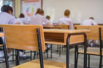 Ποινή φυλάκισης ενός έτους με αναστολή στον εκπαιδευτικό που άσκησε βία κατά μαθητών