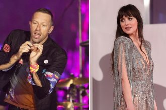 Ο Κρις Μάρτιν έκανε πρόταση γάμου στην Ντακότα Τζόνσον