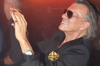 Ο Ηλίας Ψινάκης για την Eurovision: «Δεν έχω καμία εμπιστοσύνη στην ΕΡΤ, είναι άλλα ντ’ άλλων»