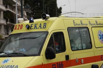 17χρονη έπεσε από την ταράτσα πολυκατοικίας και σκοτώθηκε - Πληροφορίες για αυτοκτονία λόγω ερωτικής απογοήτευσης