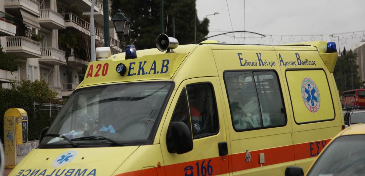 17χρονη έπεσε από την ταράτσα πολυκατοικίας και σκοτώθηκε - Πληροφορίες για αυτοκτονία λόγω ερωτικής απογοήτευσης