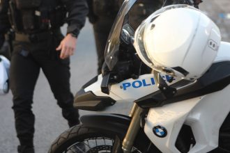 Κόρινθος: Ξυλοκόπησαν και τραυμάτισαν αστυνομικό της ομάδας ΔΙ.ΑΣ