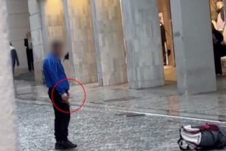 Ερμού: Παραμένει στη ΜΕΘ η 22χρονη που δέχτηκε επίθεση με μαχαίρι – Την έσωσε το σακίδιό της