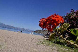 Καιρός: Πάνω από τους 26 βαθμούς Κελσίου θα δείξει το θερμόμετρο - Σαββατοκύριακο σαν καλοκαίρι