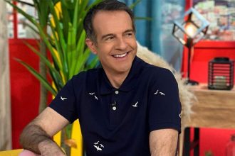 Άρης Καβατζίκης: «Ήμουν κομμένος από εκδηλώσεις, από συνεντεύξεις, επειδή είπα κάτι για έναν δημοφιλή τραγουδιστή»