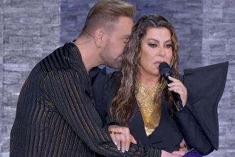 Η Άντζελα Δημητρίου αποχώρησε οικειοθελώς από το J2US: «Πρέπει να φύγω, έχω κάποιο θέμα σοβαρό»