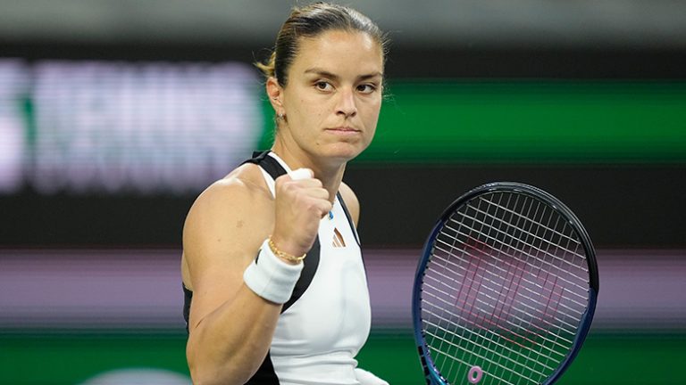 Απίθανη η Σάκκαρη, προκρίθηκε στον τελικό του Indian Wells (2-1)