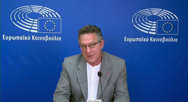 Ο Κώστας Αρβανίτης απάντησε στον Παύλο Μαρινάκη: Κυνικοί, ψεύτες και αδιάβαστοι