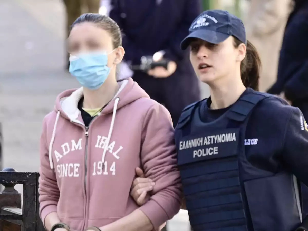 Κολωνός: «Είμαι πολύ χαρούμενη που θα επιστρέψω κοντά σας» – Τα πρώτα λόγια της μητέρας της 12χρονης στα παιδιά της