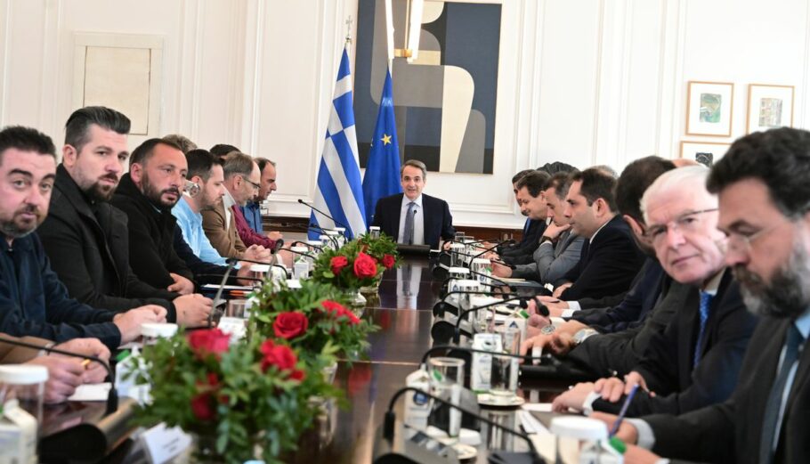 Συνάντηση Μητσοτάκη με τους αγρότες της Θεσσαλίας τη Δευτέρα - Τα θέματα στην ατζέντα
