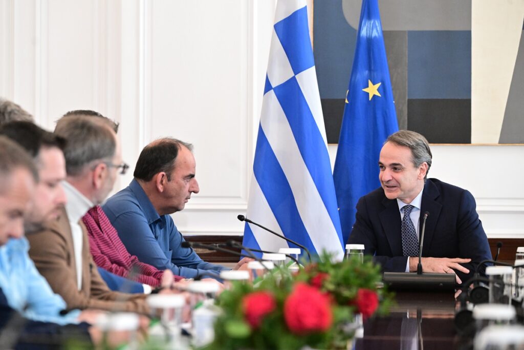 Σήμερα το τετ α τετ του Πρωθυπουργού με Θεσσαλούς αγρότες
