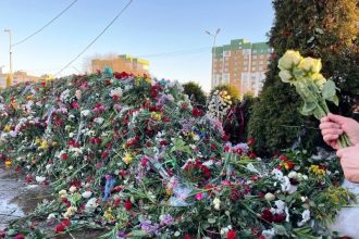 Εκατοντάδες συλλήψεις υποστηρικτών του Ναβάλνι σε διάφορες περιοχές της Ρωσίας μετά την κηδεία του