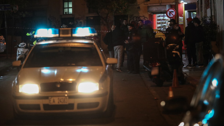 Πυροβολισμοί σε μπαρ στην Ομόνοια – Ανθρωποκυνηγητό για τον εντοπισμό των δραστών