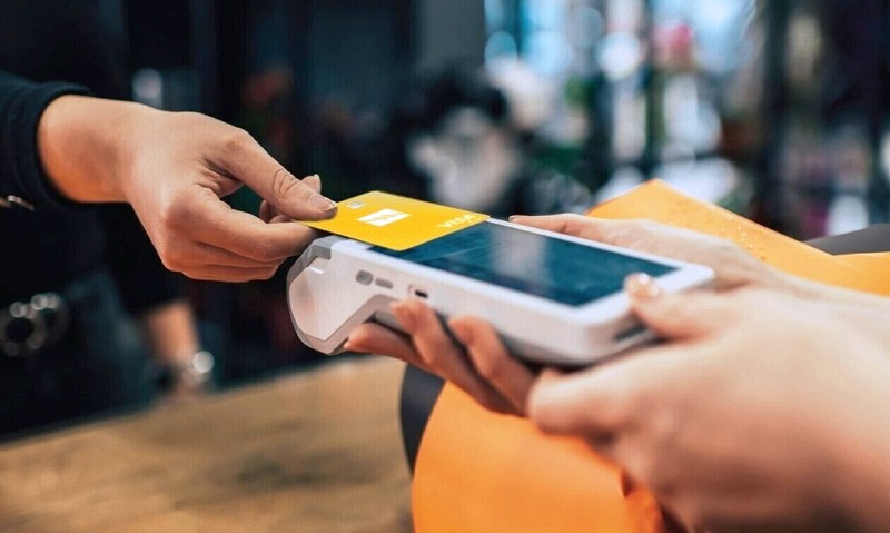 Διευκρινίσεις για τα POS - «Στις 30 Απριλίου η τελευταία παράταση»