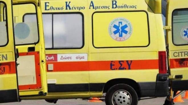 Κατερίνη: 83χρονη συνταξιούχος δώρισε ασθενοφόρο στο ΕΚΑΒ στη μνήμη του γιου της