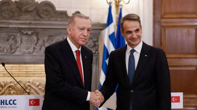 Τηλεφώνημα Ερντογάν σε Μητσοτάκη για τα γενέθλιά του