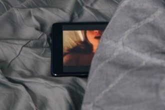 Αποφυλακίζεται 50χρονος που έστελνε «ροζ» βίντεο στα παιδιά της πρώην του