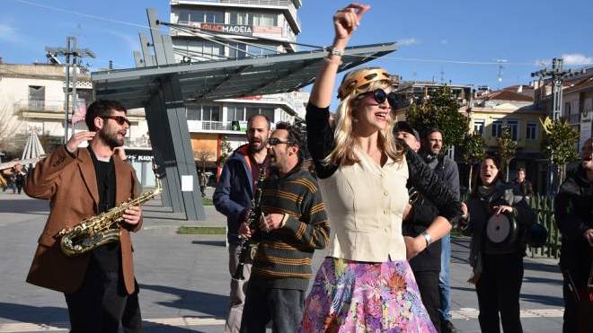 Στους παραδοσιακούς ρυθμούς της Τσικνοπέμπτης αύριο η Πάτρα - Όλες οι εκδηλώσεις