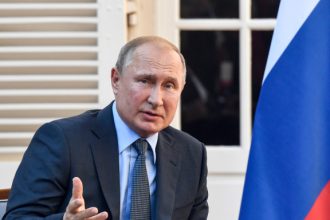 Οι εκλογές στη Ρωσία έγιναν σε εξαιρετικά καταπιεστικό περιβάλλον, λέει η ΕΕ - Ο ρωσικός λαός στηρίζει τον Πούτιν απαντά η Μόσχα