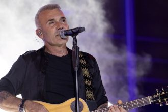 Στέλιος Ρόκκος: Μιλά πρώτη φορά για τον χαμό του αδελφού του – «Η θάλασσα έχει τελειώσει για μένα»