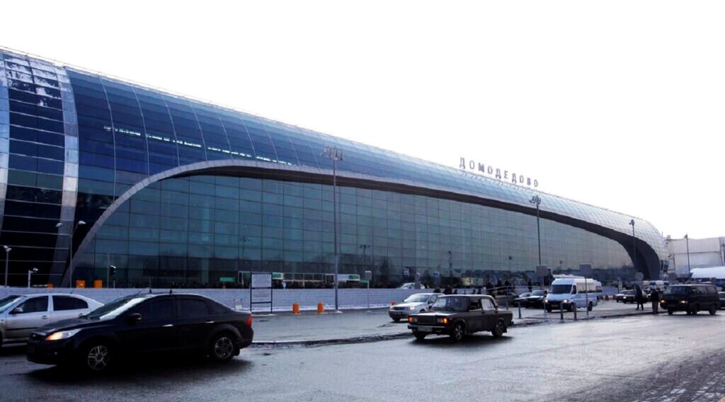 Ήρθησαν οι περιορισμοί στις πτήσεις που είχαν επιβληθεί στα αεροδρόμια της Μόσχας
