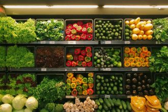 Ένας στους οκτώ καταναλωτές νηστεύουν όλη τη Μεγάλη Σαρακοστή